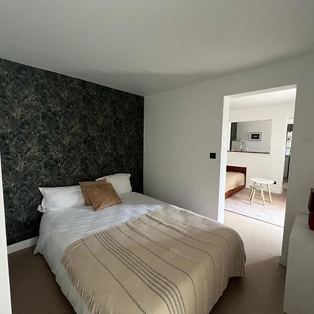 Le Chene Fleuri Bed & Breakfast Chartres Exterior photo