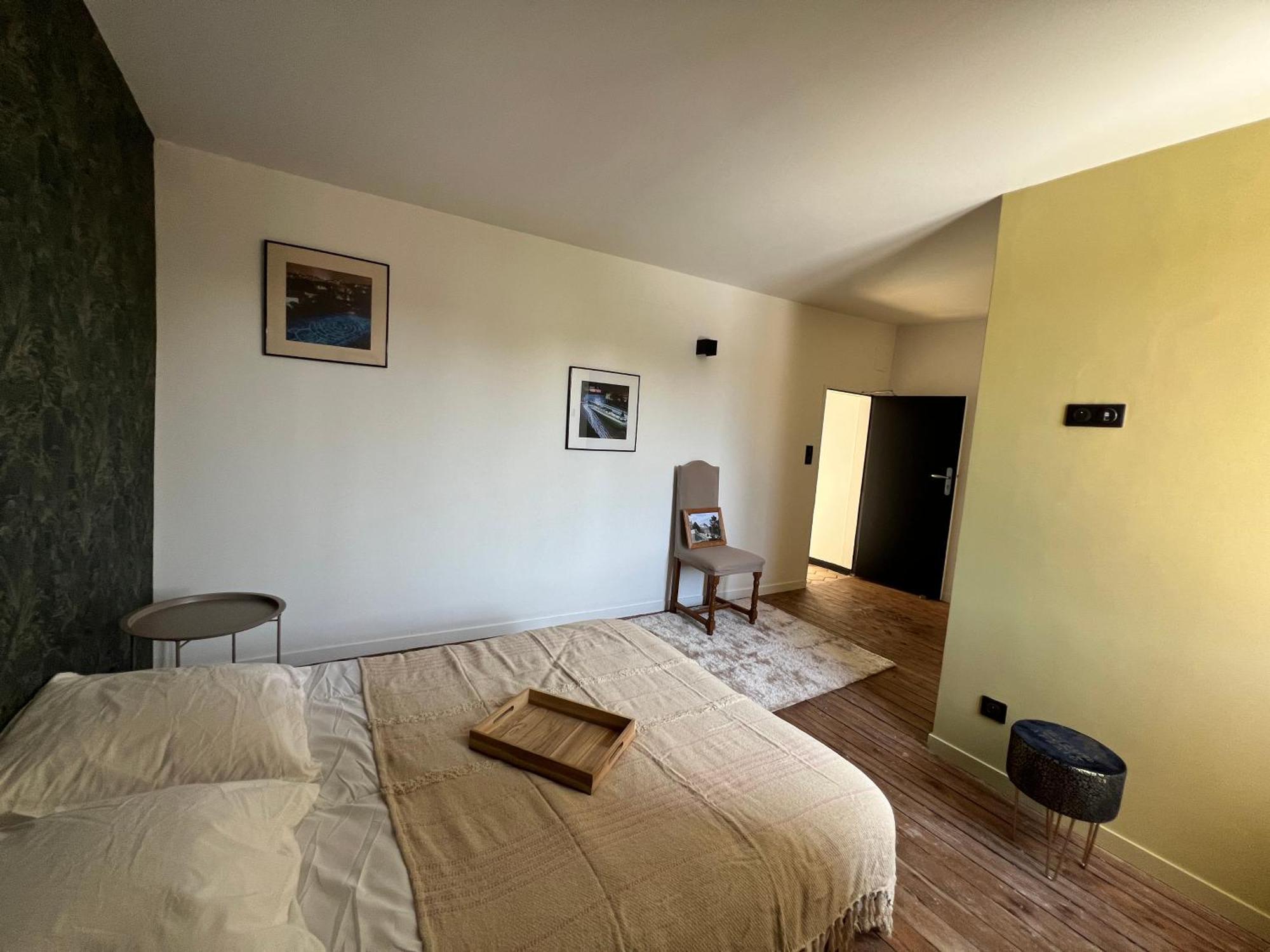 Le Chene Fleuri Bed & Breakfast Chartres Exterior photo